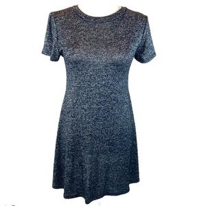 Pinc size M dark heather gray short sleeve knit A-line stretch short shift dress